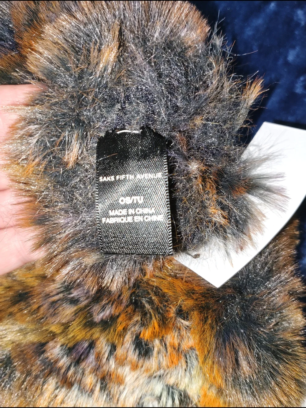 #234 Saks Fifth Avenue Fingerless Gloves